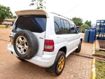 A picture of Pajero IO 6 5m