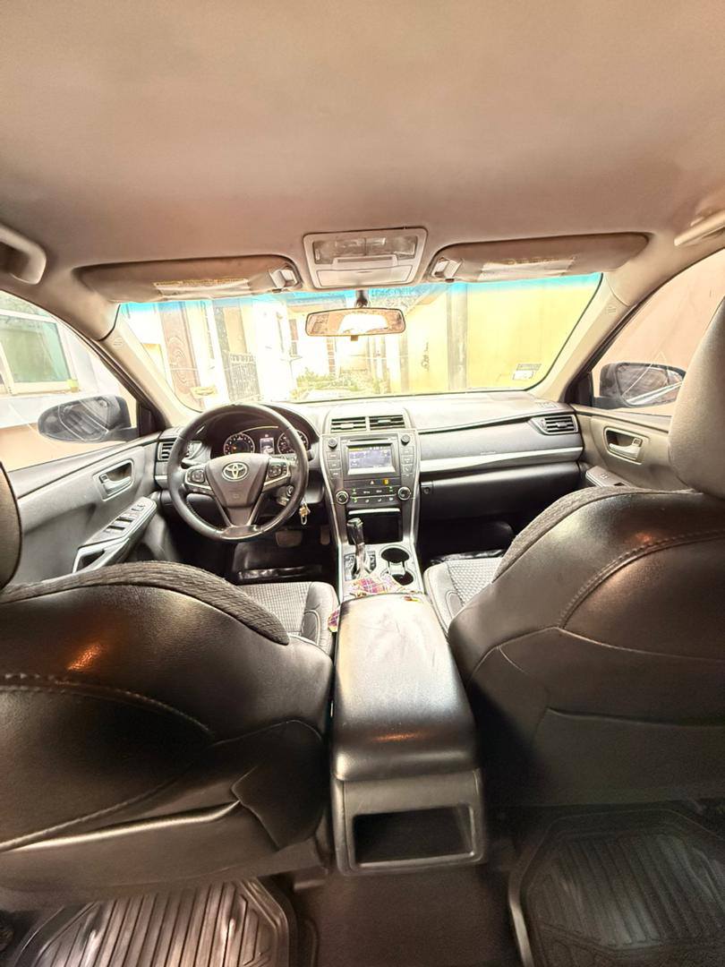 A picture of Toyota camry