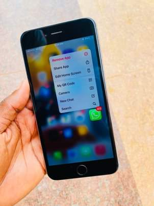 A picture of iPhone 6s Plus 64Gb at 200k