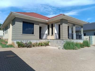 A picture of House On Sale