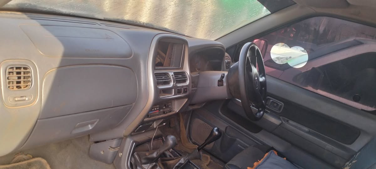 A picture of Nissan hardbody