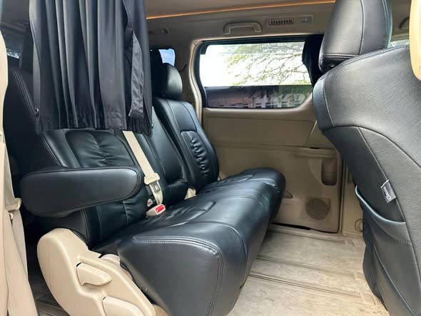 A picture of Price Mil 26 800 000 Call 0686876836 Make TOYOTA VELLFIRE