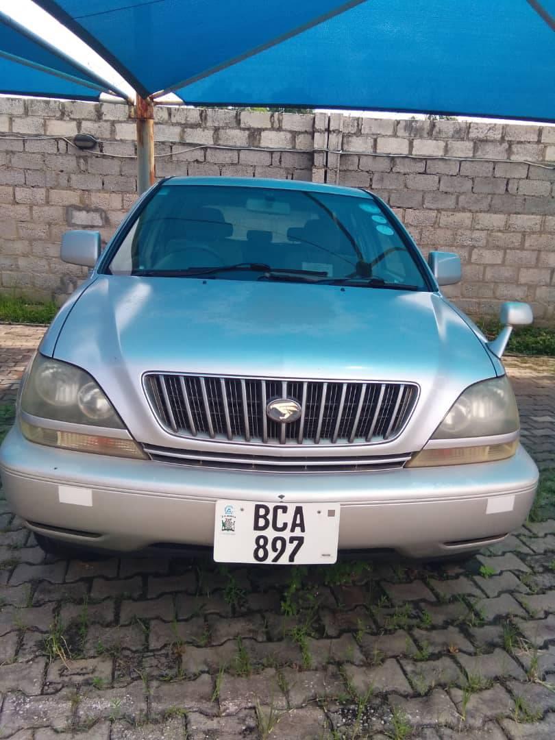 toyota harrier