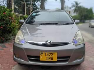 A picture of Weshi nzuri sana inatupwa Call 255655668290 Call 255756668290