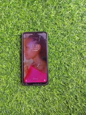 A picture of Samsung A10s 32gb