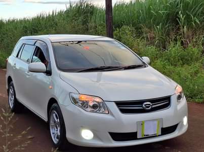 toyota fielder