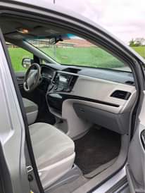A picture of 2013 Toyota Sienna