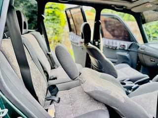 A picture of Rav4 old
