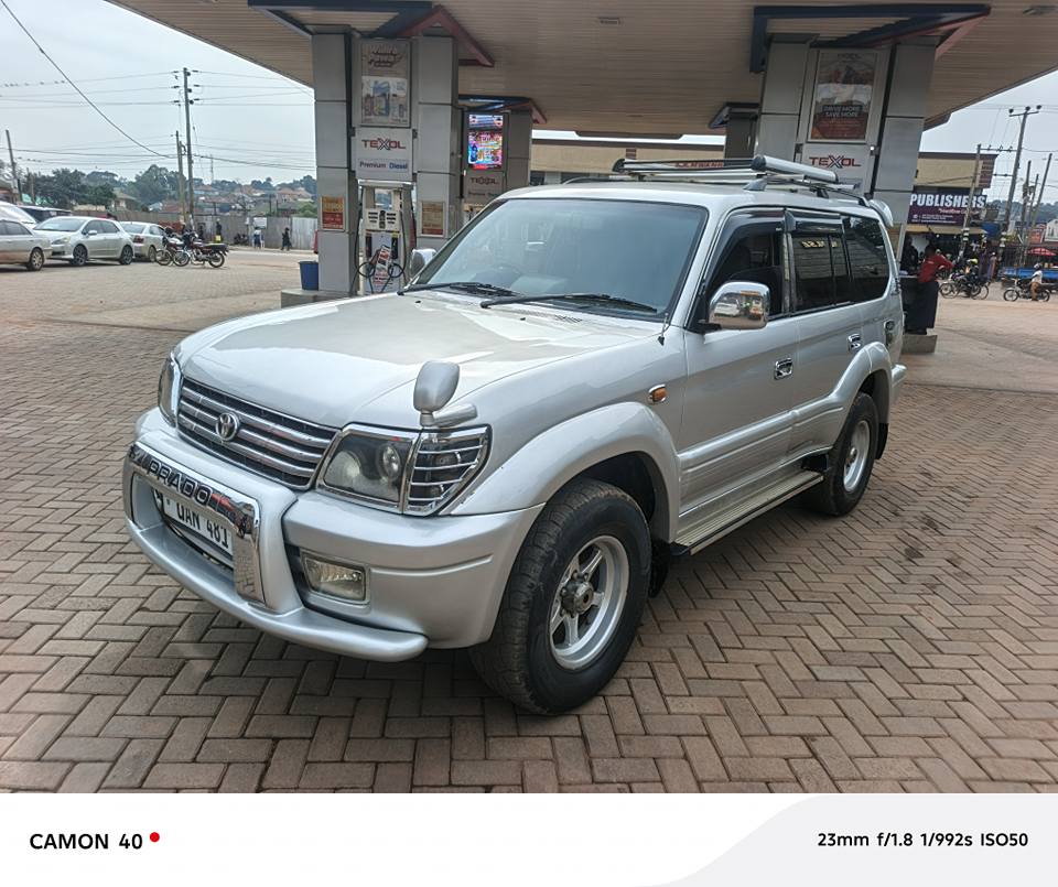 A picture of Toyota tx