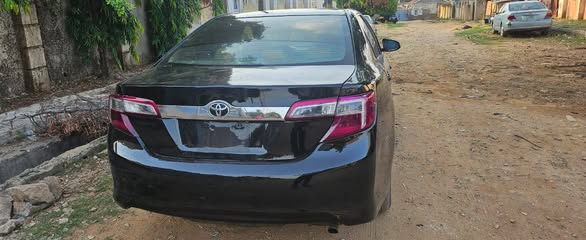 A picture of Mad Distress Owner needs money urgently Sharp Toyota Camry 2014