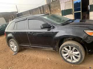 A picture of 2011 Ford edge 09025647544