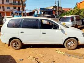 A picture of 2000 Toyota gia 2000