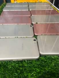 A picture of Oppo F1s Storage 64GB RAM 4 Finger 