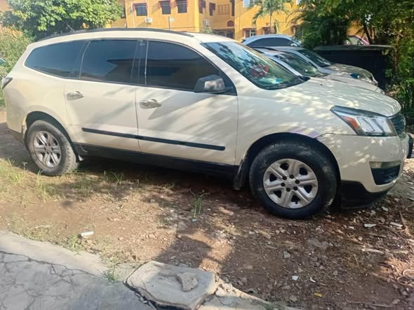 A picture of Chevrolet traverse 2014 model V6 Nothing to fix Buy and