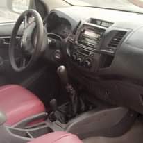 A picture of DISTRESS SALE TOYOTA HILLUX 012 EVERYTHING WORKING PERFECTLY OK PRICE