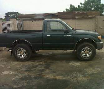 A picture of Toyota Tacoma Fabric interior A C chilling Automatic transmission Auxiliary