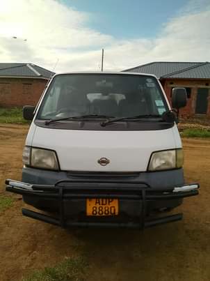 nissan vanette