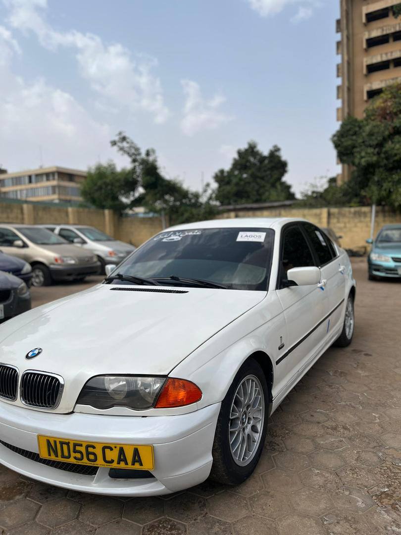 A picture of Bmw E46