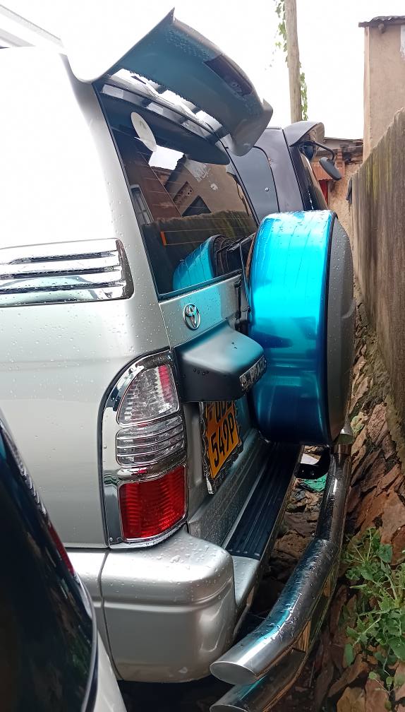 A picture of Land cruiser diseal engine