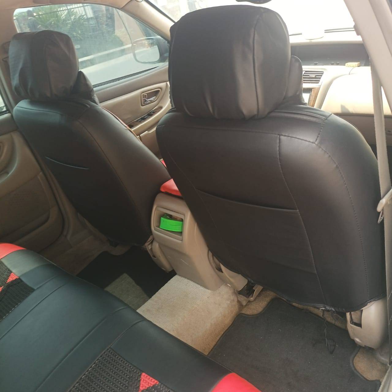 A picture of Toyota Avalon Dashboard