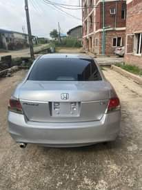 A picture of Honda accord 08