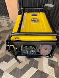 A picture of 3.8kva elepaq senwie generator