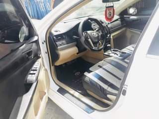 A picture of 2013 Toyota Camry 013 Standard