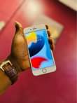 A picture of Iphone 6s 64GB 180 000