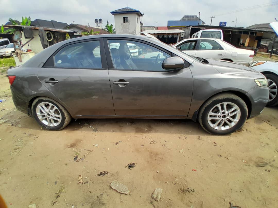 A picture of 2011 KIA CERATO