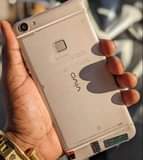 A picture of Vivo x6s 128GB 4RAM