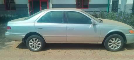 A picture of 2001 Toyota Camry Le