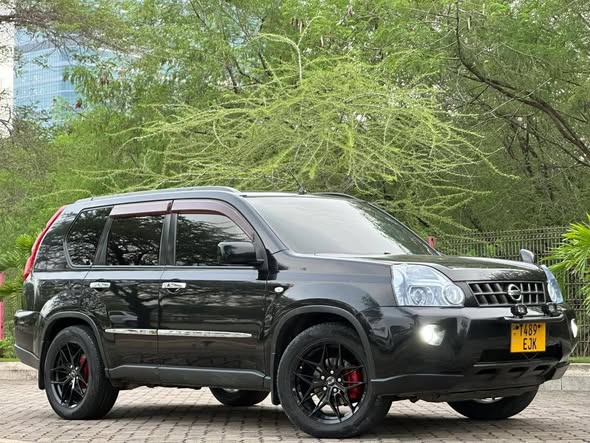 A picture of NISSAN XTRAIL