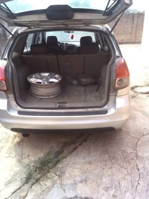 A picture of FOR SALE NEATLY USED TOYOTA MATRIX 04 FEATURES FIRST BODY
