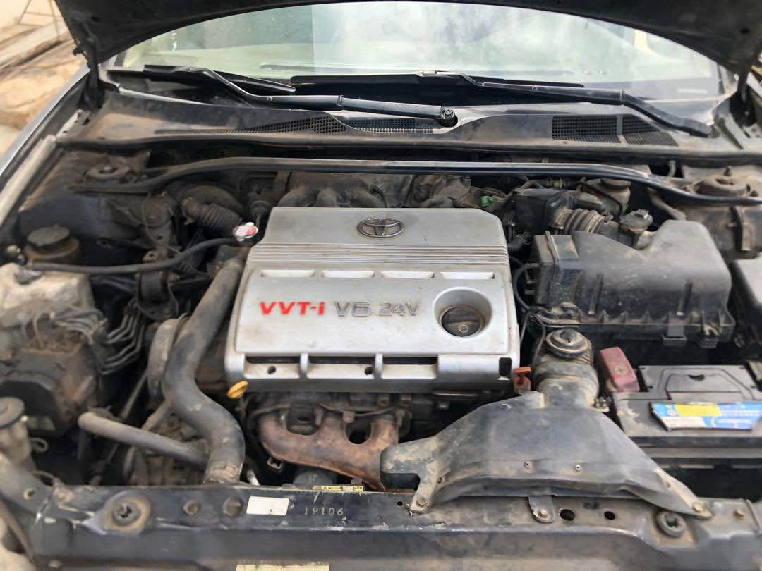 A picture of Toyota Camry 06
