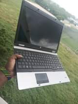 A picture of Hp core 2duo Ram 4gb hdd 320gb procesor 2 40ghz