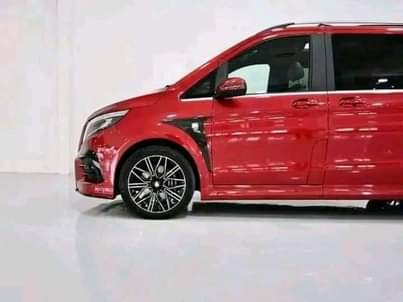 CARS &.