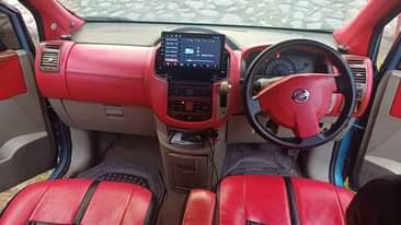 A picture of Nissan inauzwa 2 7 mln