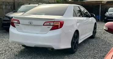A picture of Brand TOYOTA Model CAMRY XLE Year 2012 Transmission Automatic Price