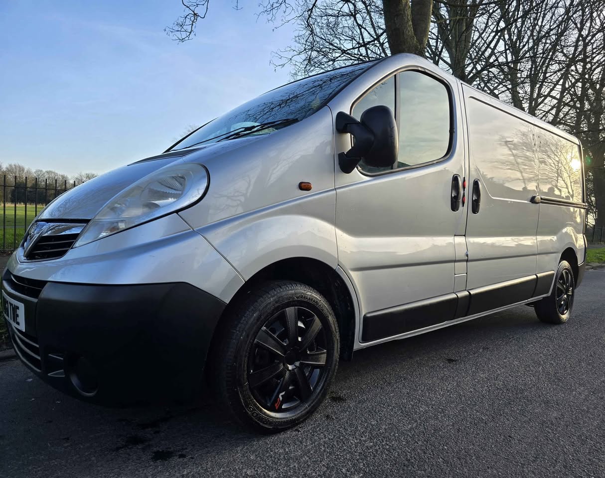 vauxhall vivaro