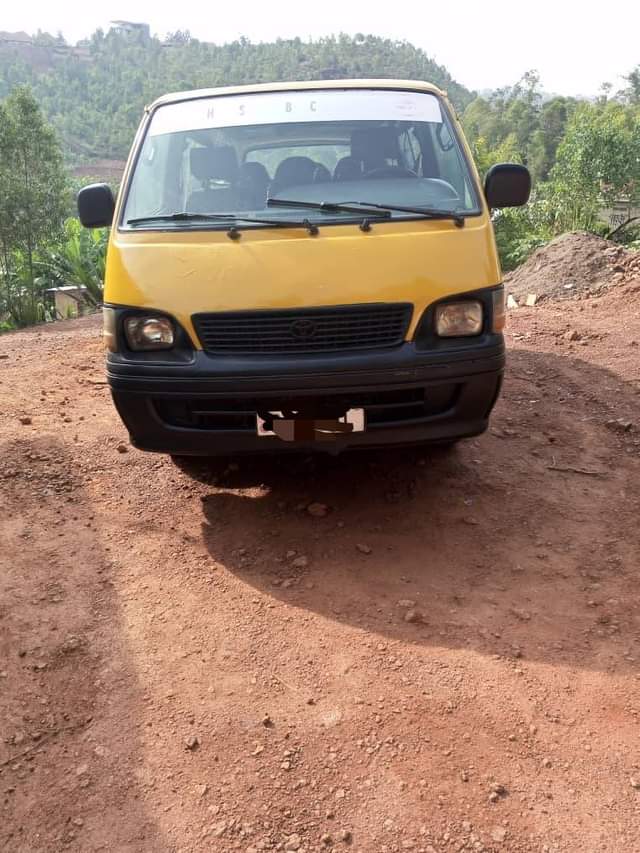 used toyota hiace