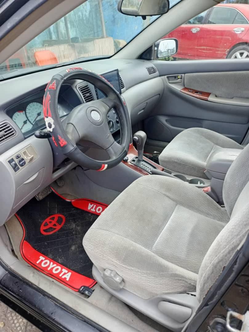A picture of 2007 Car Car Car