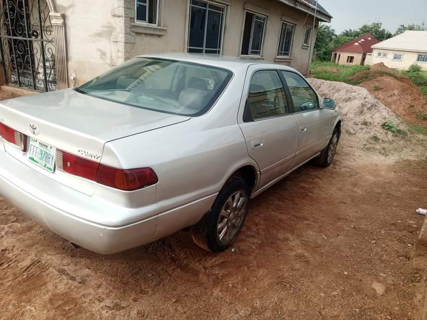 A picture of Toyota Camry evilop