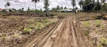 A picture of TUNAUZA VIWANJA VIKINDU VIANZI BEI POA KUONA SITE BURE USAFIRI