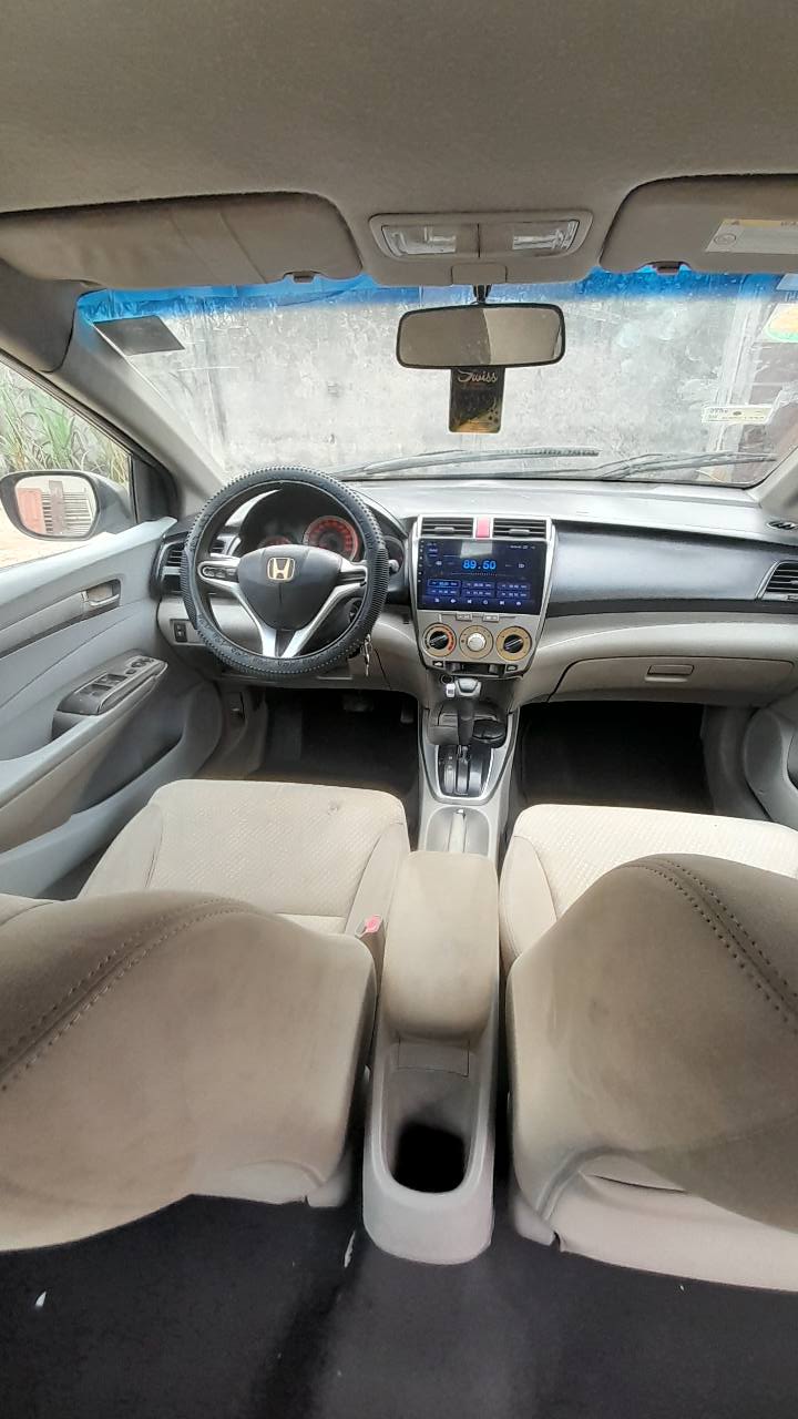 A picture of Honda city 2012 automatic