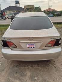 A picture of 2005 Lexus Es 300