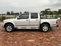 isuzu kb300