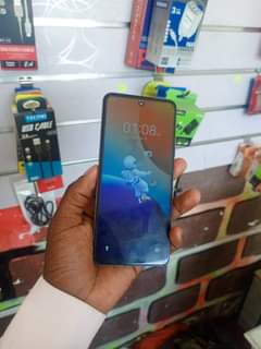 A picture of Infinix not 8i