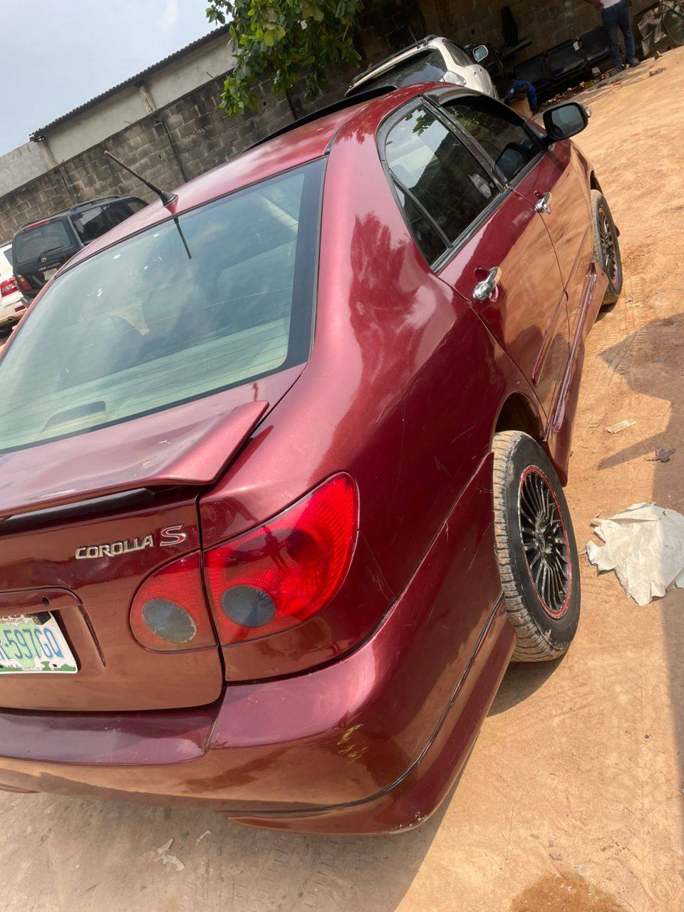 A picture of Toyota CorollaS 2005