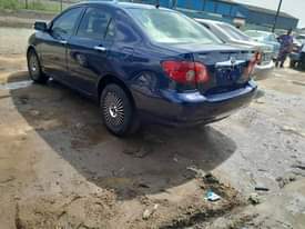 A picture of 2005 TOYOTA Corolla