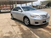 A picture of standard 2011 Camry muscle